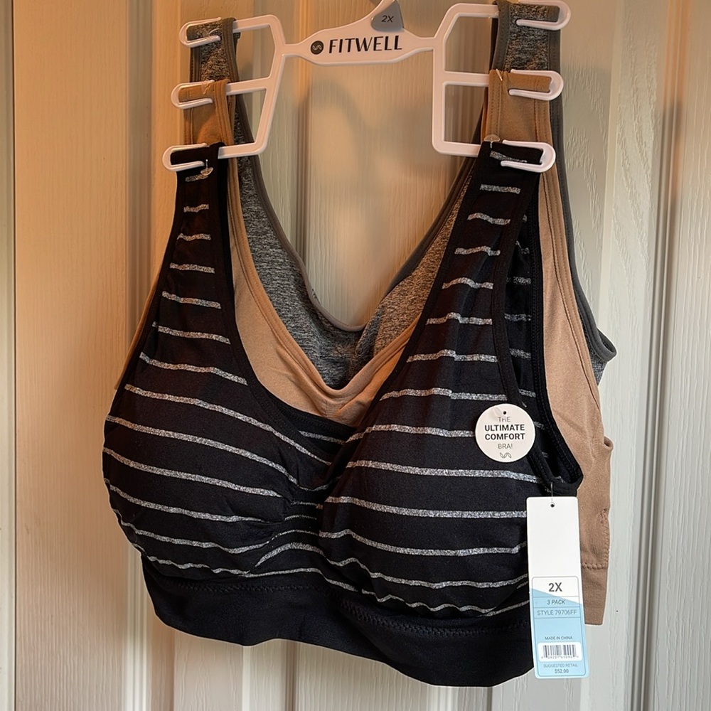 NWT SET OF THREE FITWELL WIRELESS COMFORT BRAS 2X